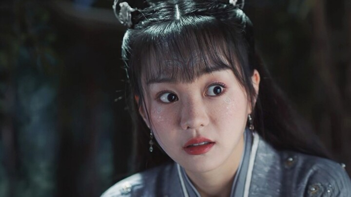 Would a xianxia makeup artist do a great job?! That big, fluttering moth with freckles all over its 