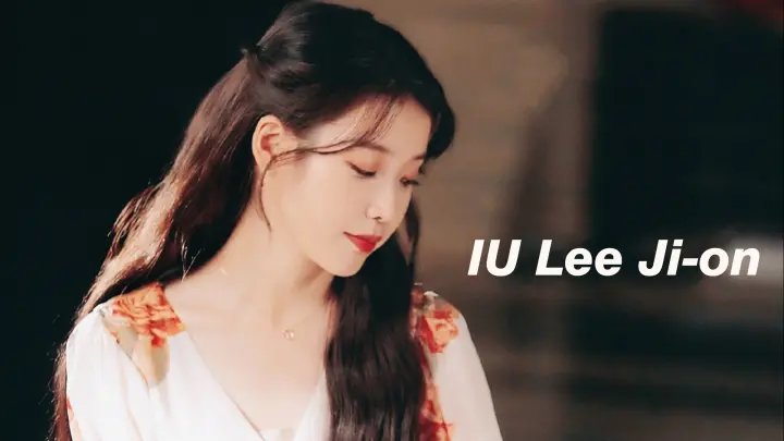 [IU] A mashup vedio of Lee Ji Eun's fashion and dresses