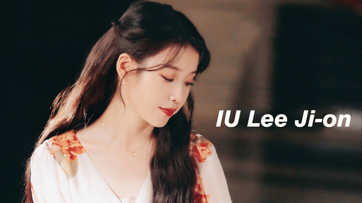 [IU] A mashup vedio of Lee Ji Eun's fashion and dresses