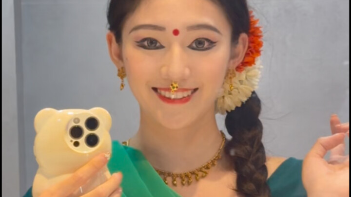 [Kuchipudi] Kamakashi sthuthi Jathi, sebuah himne untuk ibu cinta, dengan ritme yang kompleks dan sa