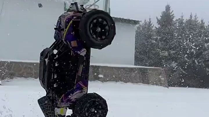 Low temperature, snowy ground, moving at full speed