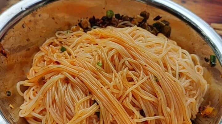 4元一碗的凉拌粉，还有更便宜的吗？我不信
