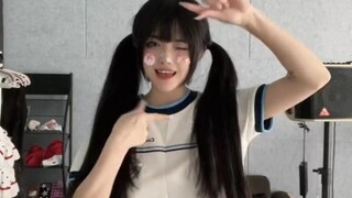 I want to travel the world with you all summer long and stay by your side forever.