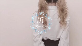 Vừa nắng vừa mưa sẽ có một cầu vồngVừa tớ vừa cậu sẽ có một tình yêu.#Emi