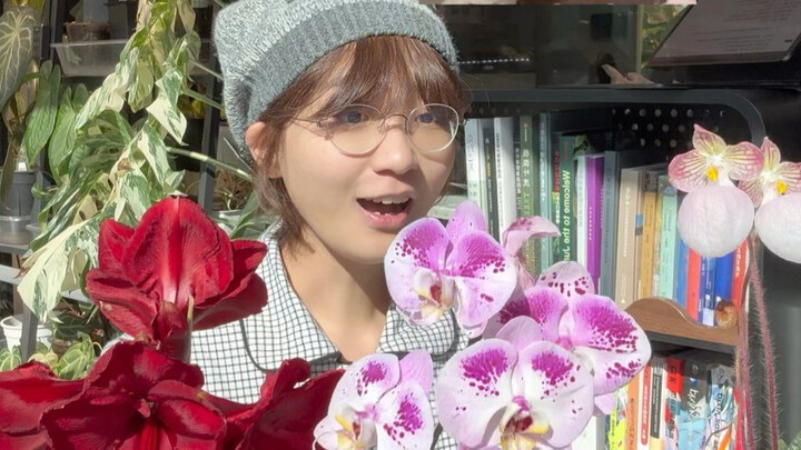 Raising flowers is a kind of strategy.