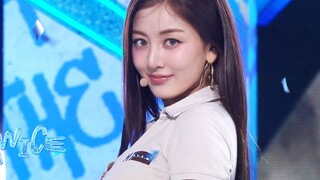 أحدث أغنية عودة لفرقة TWICE بعنوان THIS IS FOR 250713 على المسرح الموسيقي