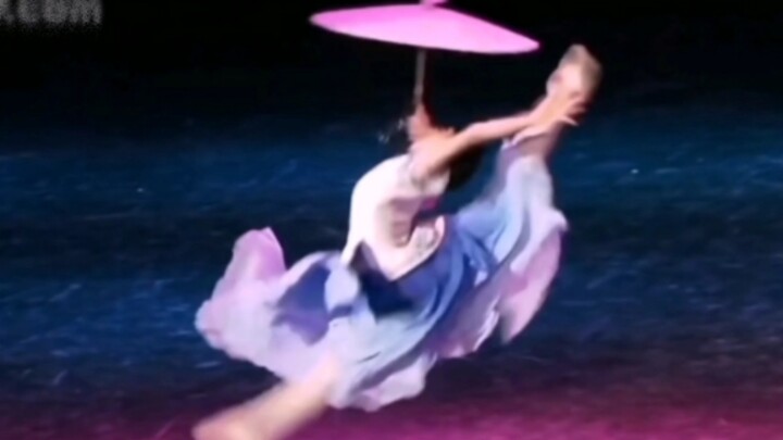 Vũ đạo “Bích Vũ U Lan” của Đường Thi Ích: Kỹ thuật của nữ diễn viên chính đỉnh quá!