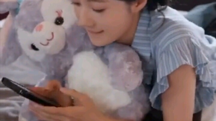 95. Reborn as a villainess, her change tames a cold campus heartthrob into sweet love!