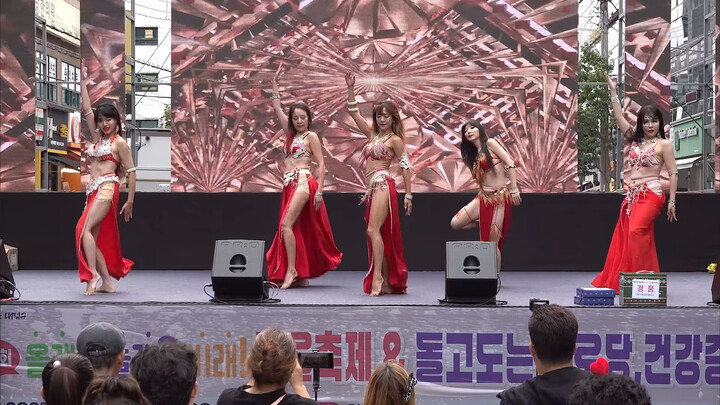 Korean Beauties Dance Belly Dance!