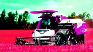 Máy Cắt Lúa Màu Nhạc Thiếu Nhi l Máy Gặt Đập Liên Hợp