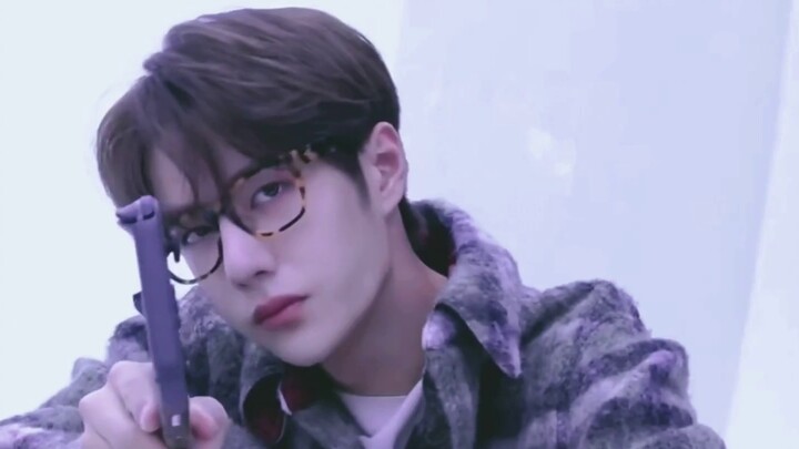 [Bojun Yixiao] [188 Boys Group Li Jian] Nhưng bạn lại thích bánh hạt mè