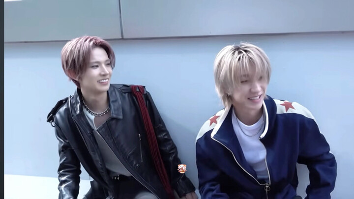 นิยมพี่เหลียนและถ่ายวิดีโอชาเบไลก์กับรุ่นพี่ the8 ที่ชอบ