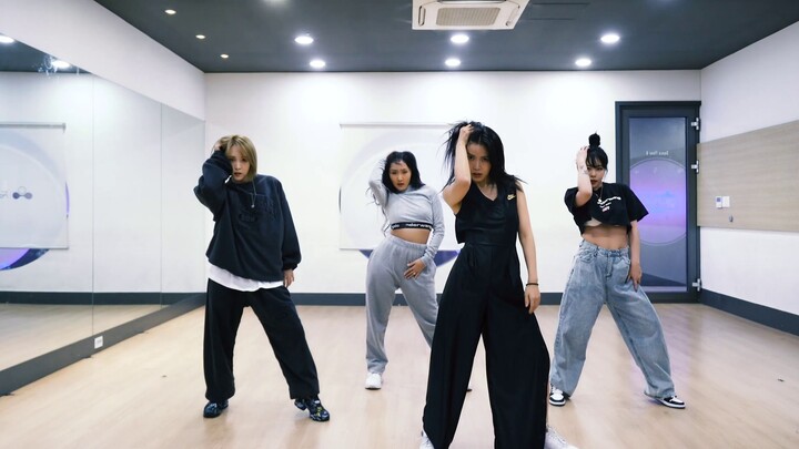 201105 MAMAMOO "AYA" private version practice room dance