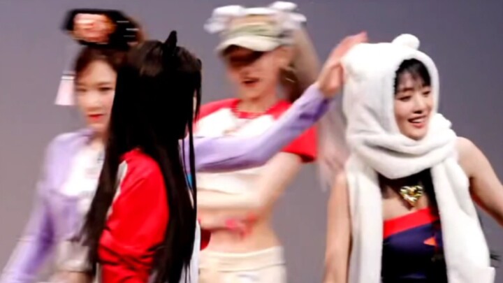 米妮：救救我，叶舒华对我上瘾了！