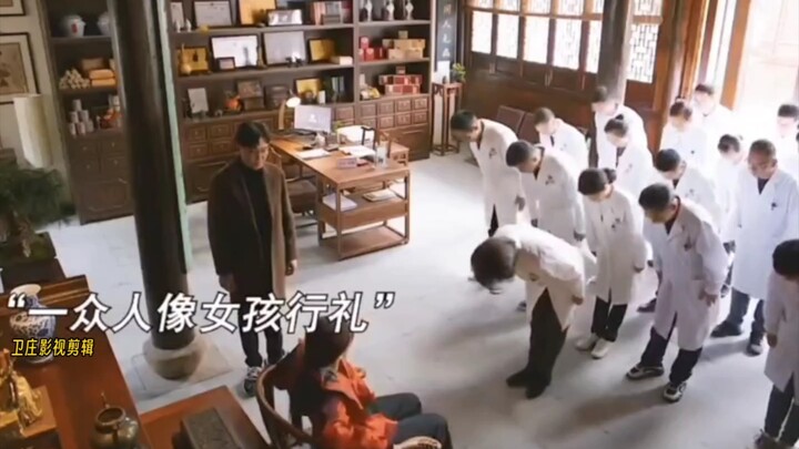 مجموعة من "التلاميذ والأحفاد" ظهرت فجأة دون سبب واضح