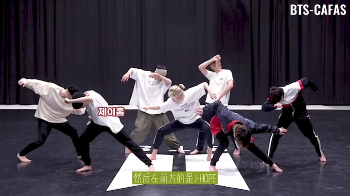 【韩语视频】现代舞专业老师对Black Swan 练习室版视频的reaction