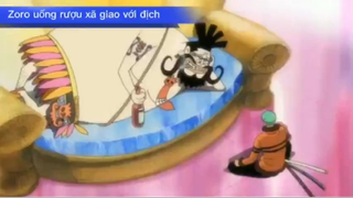 Zoro uống rượu xã giao với địch #anime #onepiece