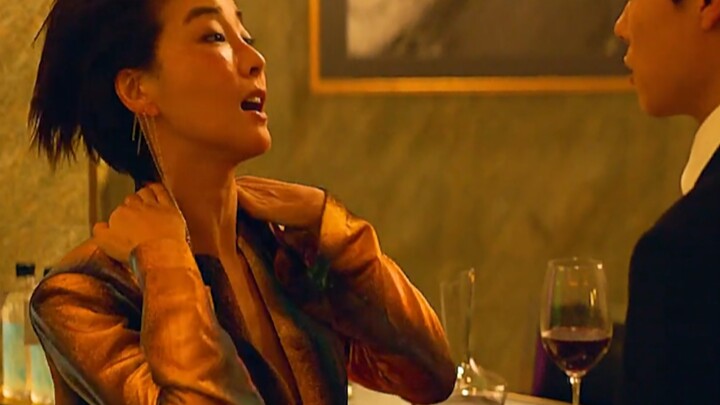 Mỹ nữ: Anh xem của em to không?