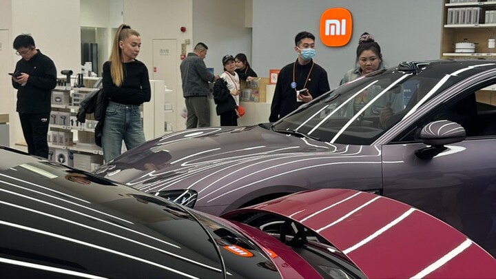 在中国参观能源汽车 [华为汽车、蔚来汽车、理想汽车、小米汽车]