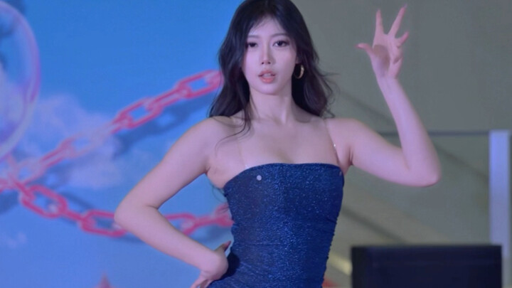 Kamu tidak mengenaliku, jadi diam saja.