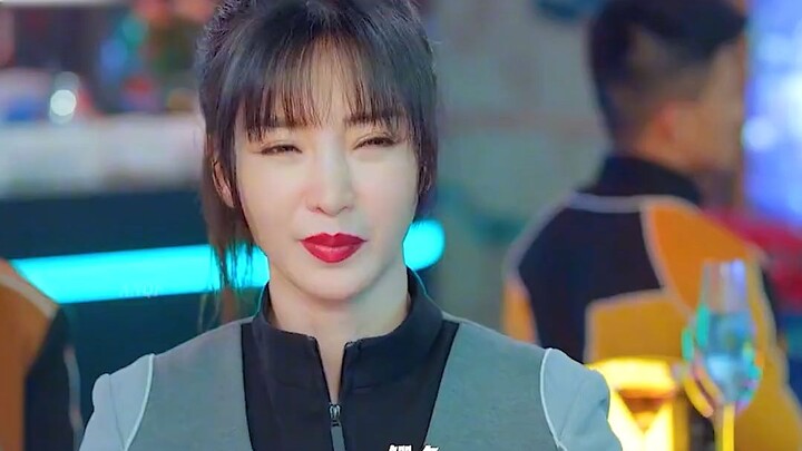 Xue Zhiqian tours the Three Parks, fighting magic with magic—laughing his head off! Film/TV Clip