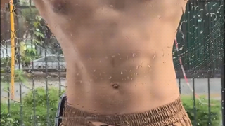 “西安体院锁哥力挽狂澜，不过我更中意🔒住18楼棒棒糖”