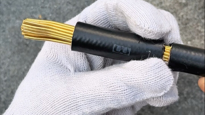 Membuat kabel dari emas! Apakah ini salah satu sudut Istana Surga?