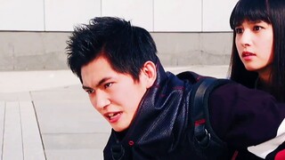 Mari kita lihat bagaimana Wang Xiaoming, saudara laki-laki Kamen Rider Emperor, menindas para junior