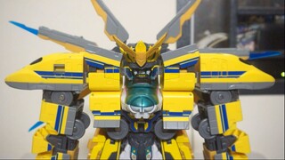 Shinkansen Henkei Robo - E5 Hayabusa Cross  Dr. Yellow