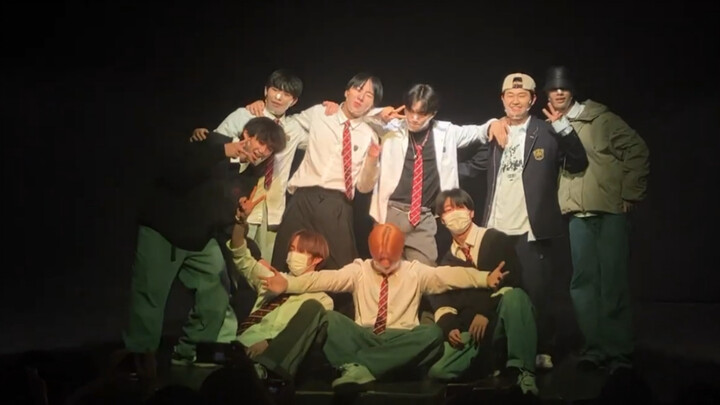 "Still Life" BIGBANG dikoreografikan oleh siswa dari Hanlim Arts High School di Korea Selatan
