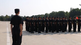 Burning! Sonorous and powerful - the second drill of the freshman police training