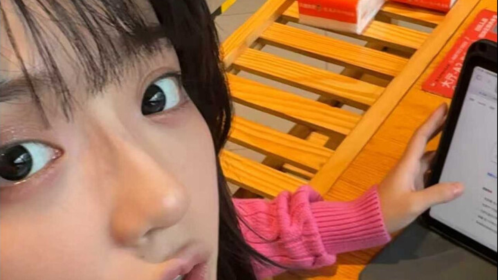 Who else gets this boneheaded vibe~