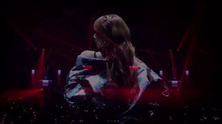 LISA -  'SOLO DANCE PERFORMANCE'