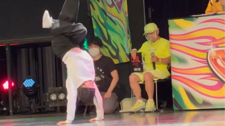 Cô gái nhảy hip-hop 16 tuổi khiến cả khán phòng sững sờ với kỹ năng nhảy siêu đỉnh, chiêu cuối cùng 