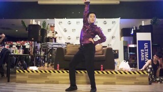 爽炸的卡点！骚而不娘的甩手舞裁判表演 男巫Wizzard霸气现场 Waack It Out 2019