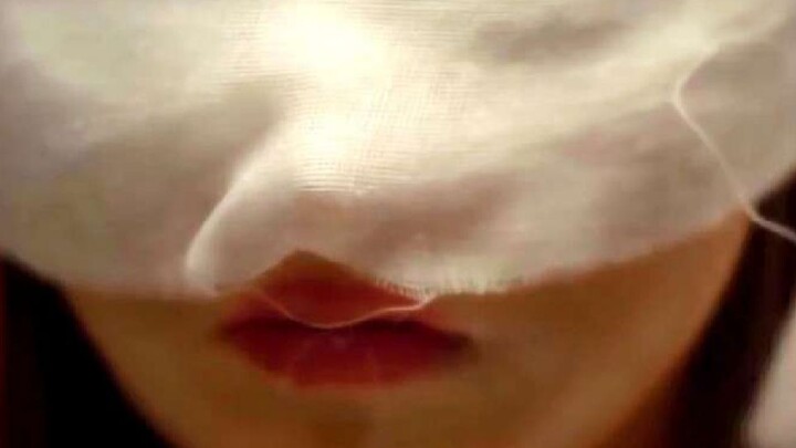 14-year-old middle school student wants plastic surgery; mom says no money, tells her to figure it o