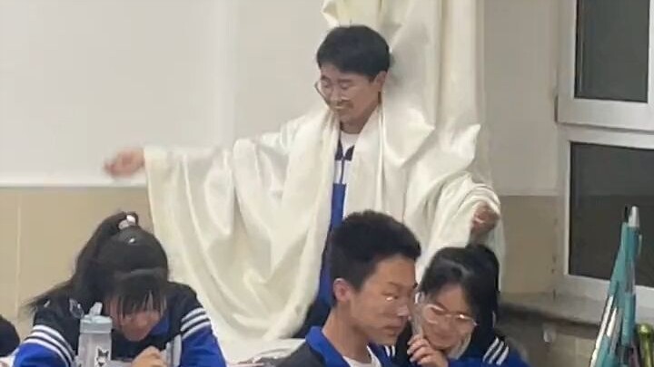 ตัวแทนประจำชั้นเข้าถึงบทบาทแล้ว