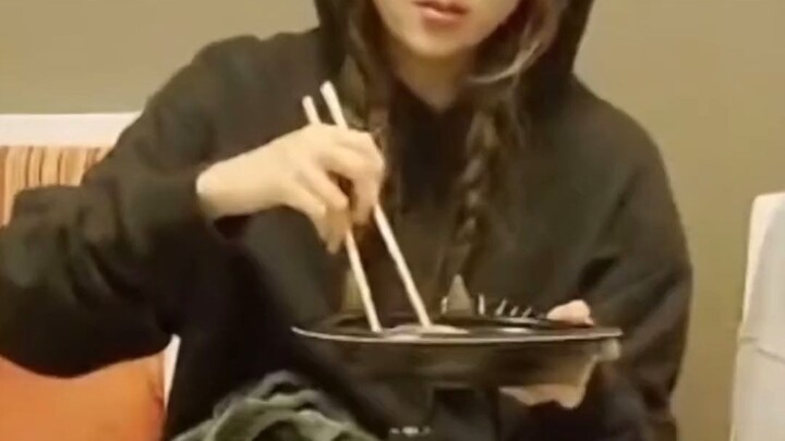 Ku Yoon-jin is granting girl group idols the rights they’ve always deserved — LE SSERAFIM