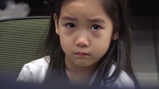 [น้ำตาซึม] คุณแม่ใช้เทคโนโลยี VR เพื่อพบลูกสาวอีกครั้ง (จาก YouTube, MBC Korea)