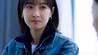 الصديقة اشترت لصديقها غيتاراً بسعر يزيد عن ثلاثين ألفاً، فقام الصديق بتحطيمه.