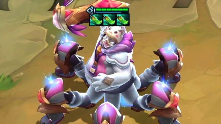 Tahm Kench is in the house—Ezreal’s ultimate just got a huge buff! Five-cost units are everywhere.