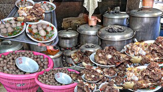 TELAT DIKIT SAJA SUDAH GAK KEBAGIAN BALUNGAN??? BAKSO PAK RUK JAMSAREN