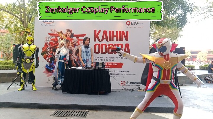 Zenkaiger Cosplay Performance