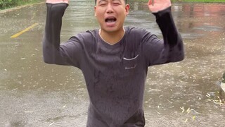 瓜6的路人视角，我终于知道她为什么会摔倒了！