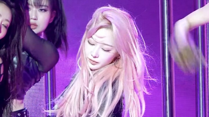 [Ultra-Clear 4K] Giselle’s Live Shot of “Toxic”