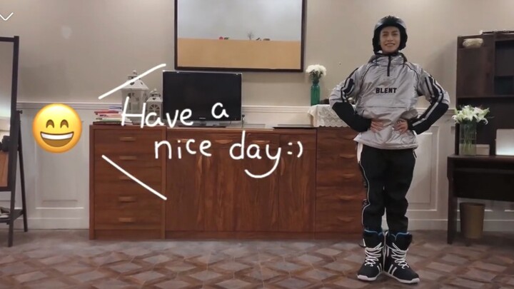 Lu Yunxi’s 20-million-view special: Dance “Fire-Red Sarilang” in a ski suit—Boss Yuan? Happy little 