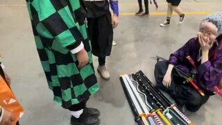 Tebak siapa saya! Seorang ahli pedang?! Sebenarnya, aku Kokushibo! #ComicCon #Kimetsu no Yaiba #cosp