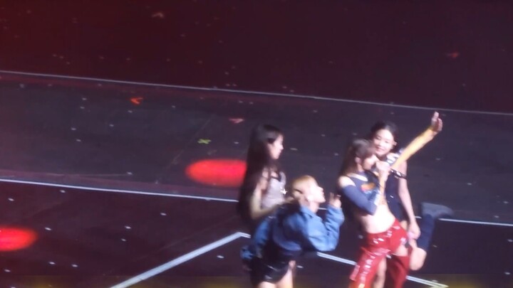 Akhirnya terwujud mimpiku menyanyikan rap "Shut Down" bersama Blackpink