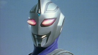 “这个奥特曼居然会歪嘴！！”
