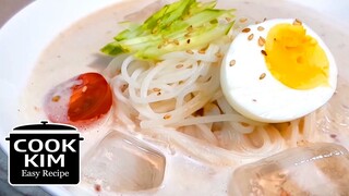 How to Cook bean noodles made from chick beans.이제 당신도 병아리콩으로 텁텁하지 않게 콩국수를 만들수 있습니다